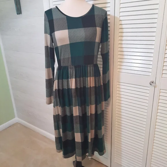 Reborn Buffalo plaid stretchy dress sz large *F - Picture 3 of 7